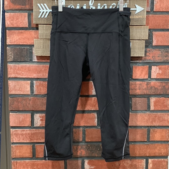 lululemon athletica Pants - Lululemon Capri